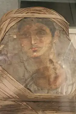 Mumie mit Porträt eines jungen Mannes