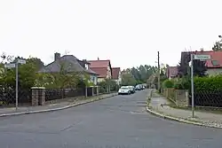 Ährenweg, ab Gerstenweg