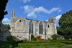 Reste der ehemaligen Abteikirche Sainte-Marie