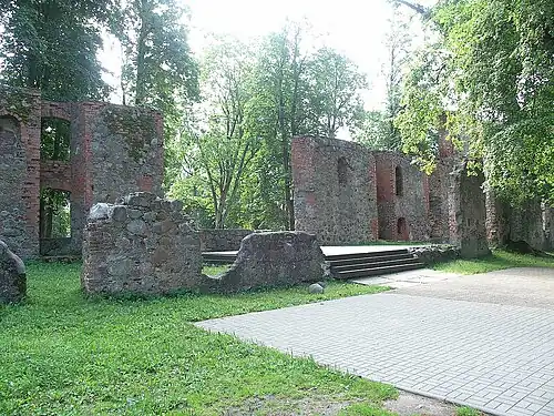 Blick vom Innenhof zum Ostflügel (2009)