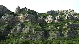Lakatnik-Felsen am südlichen Ende des Wratschanski Balkan
