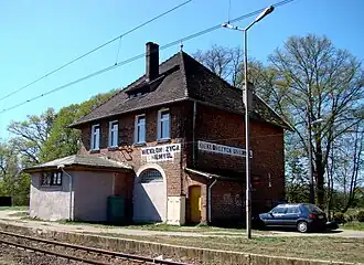 Bahnhofsgebäude