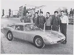 Giorgio Bassi (dritter von rechts) mit der ASA-Werksmannschaft 1965