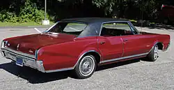 Oldsmobile Cutlass Hardtop Sedan 1967