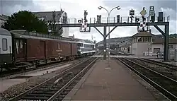 Schnellzug nach Mulhouse mit CC 72082 bei der Ausfahrt aus dem Bahnhof Vesoul, 1987