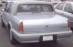 Abgerundete Front- und Heckpartie: Chrysler New Yorker 1992 und 1993