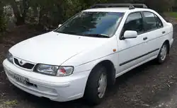 Nissan Almera Stufenheck (1998–2000)