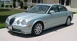 Jaguar S-Type von 2001