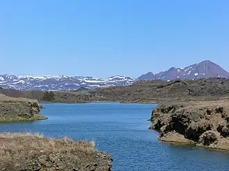 Hlíðarfjall rechts im Hintergrund