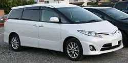 Toyota Estima (2008–2016)