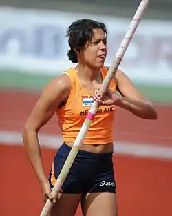 Rianna Galiart erzielte 4,15 m und schied damit aus