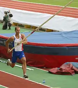 Romain Mesnil erreichte Platz neun