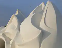 "Architektur-Skulptur" 2009, Epoxidharz 400 × 220 × 110 cm