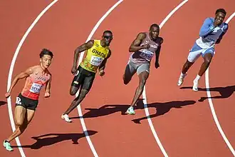 Erster Vorlauf (v. l. n. r.): Koki Ueyama, Joseph Paul Amoah, Jerome Blake, Joseph Fahnbulleh