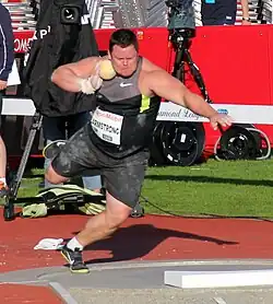 Der Vizeweltmeister von 2011 und Olympiadritte von 2012 Dylan Armstrong errang diesmal Bronze