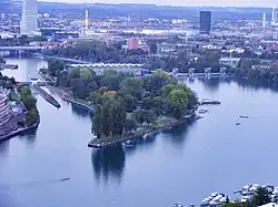 Kraftwerksinsel bei Basel (CH)