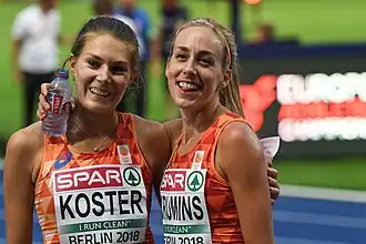 Susan Krumins (rechts), Platz sechs / Maureen Koster. Platz acht