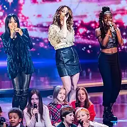 Emily Intsiful (rechts) mit Nena und Larissa Kerner (v. l. n. r.)