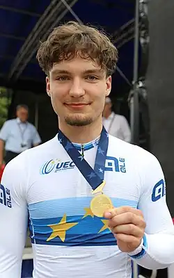 Etienne Oliviero (2024)