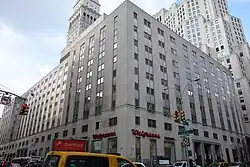 Der 1953 bis 1960 erbaute Ostflügel bzw. One Madison Avenue im März 2018