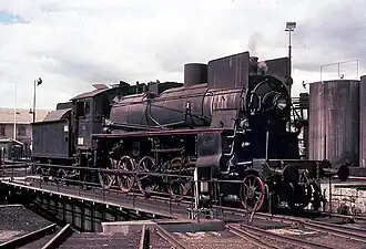 NSB Type 26c Lok Nr. 412 auf der Drehscheibe in Hamar im Jahre 1970