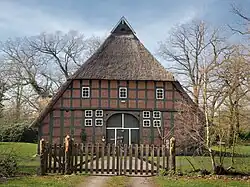 Hallenhaus Dorfring 35