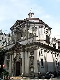 San Giuseppe: hinter der Hauptkuppel erscheint eine zweite, kleinere