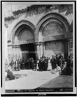 Jerusalem, Eingang zur Grabeskirche