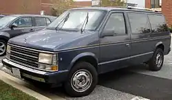 Plymouth Grand Voyager (1987–1990)