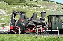 ÖBB/NÖSBB 999.03 „Waxriegel“ im Bahnhof Hochschneeberg