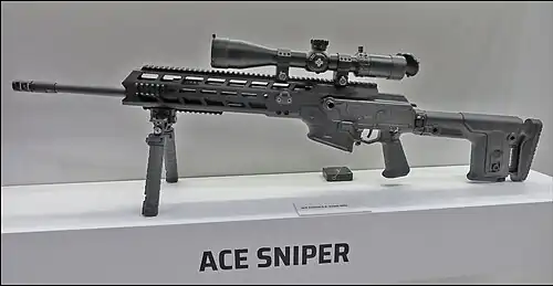 ACE Sniper in 7,62 × 51 mm NATO, verwendet SR-25-Magazin