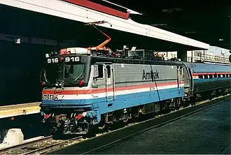AEM-7 916 in der Union Station, Washington, D.C., noch in alter Lackierung. Die Maschine wurde später in eine AEM-7AC umgebaut.