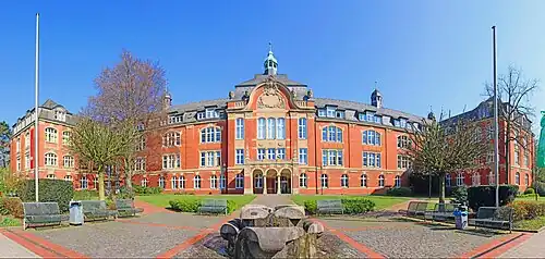 Ehemaliges Knappschafts-Krankenhaus.
