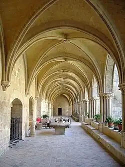 Westteil des Kreuzgangs