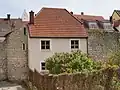 Haus in der Stadtmauer, Höhe Von-Hazzi-Str. 14