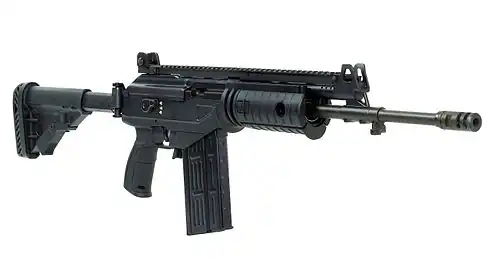 ACE 52 in 7,62 × 51 mm NATO mit 7,62-mm-Galil-Magazin