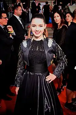 Fátima Ptacek (* 2000)