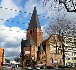 Ansicht der Adventkirche von Westen