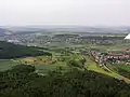 Luftaufnahme: Thayngen im Hintergrund vor dem Chapf, davor Bietingen (am 16. Juni 2006)