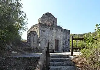 Byzantinische Kirche Agia Paraskevi in einer Schlucht westlich des Ortskerns gelegen