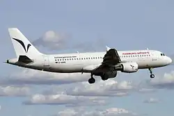 Ein Airbus A320-214 der Hamburg Airways