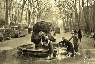 Der Brunnen zwischen 1900 und 1910 im Winter