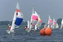 Heute nicht mehr möglich: Segelregatta auf dem Hauptsee (Juni 2000)