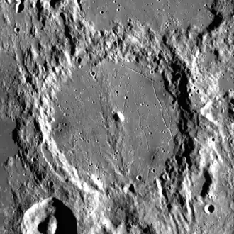 Alphonsus mit Mondrillen Rimae Alphonsus, aufgenommen vom Lunar Reconnaissance Orbiter