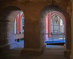 Roman. Turmuntergeschoss