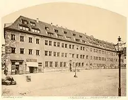 Vorgängerbauten (rechts)