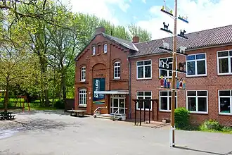 Alte Schule Petersdorf – heute Bürger- und Veranstaltungszentrum