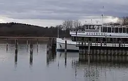 Die Augsburg bei Inning