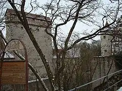 Freistehende Schildmauer, Burg Amlishagen, Hohenloher Ebene