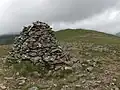 Der Cairn auf dem Gipfel des An Riabhachan